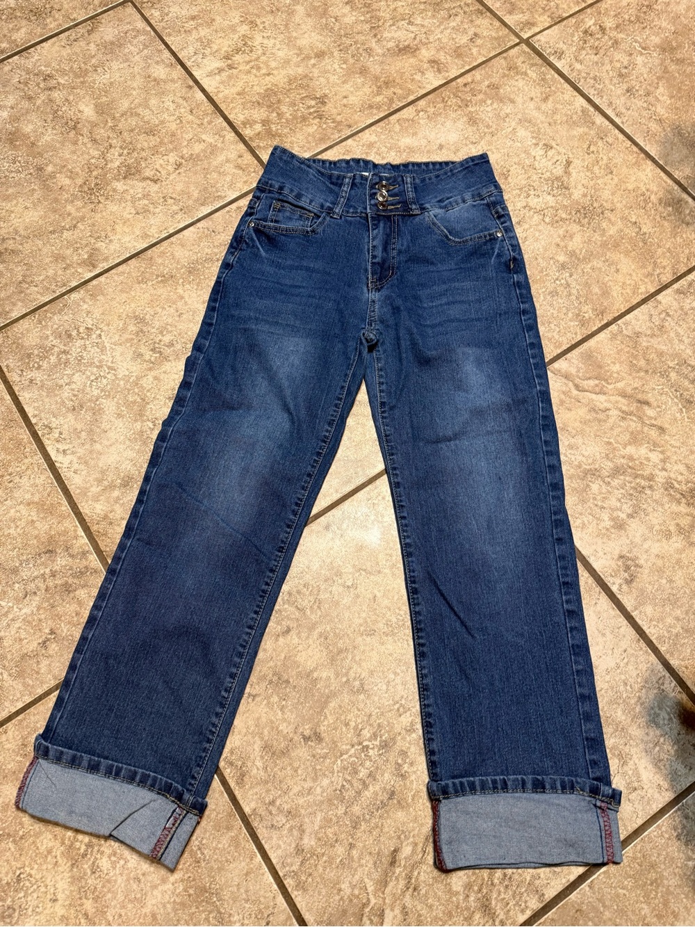 Celebrity Ace The Skater Jeans in Dark Blue Denim